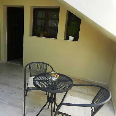 Evangelos Apartmán Platanés